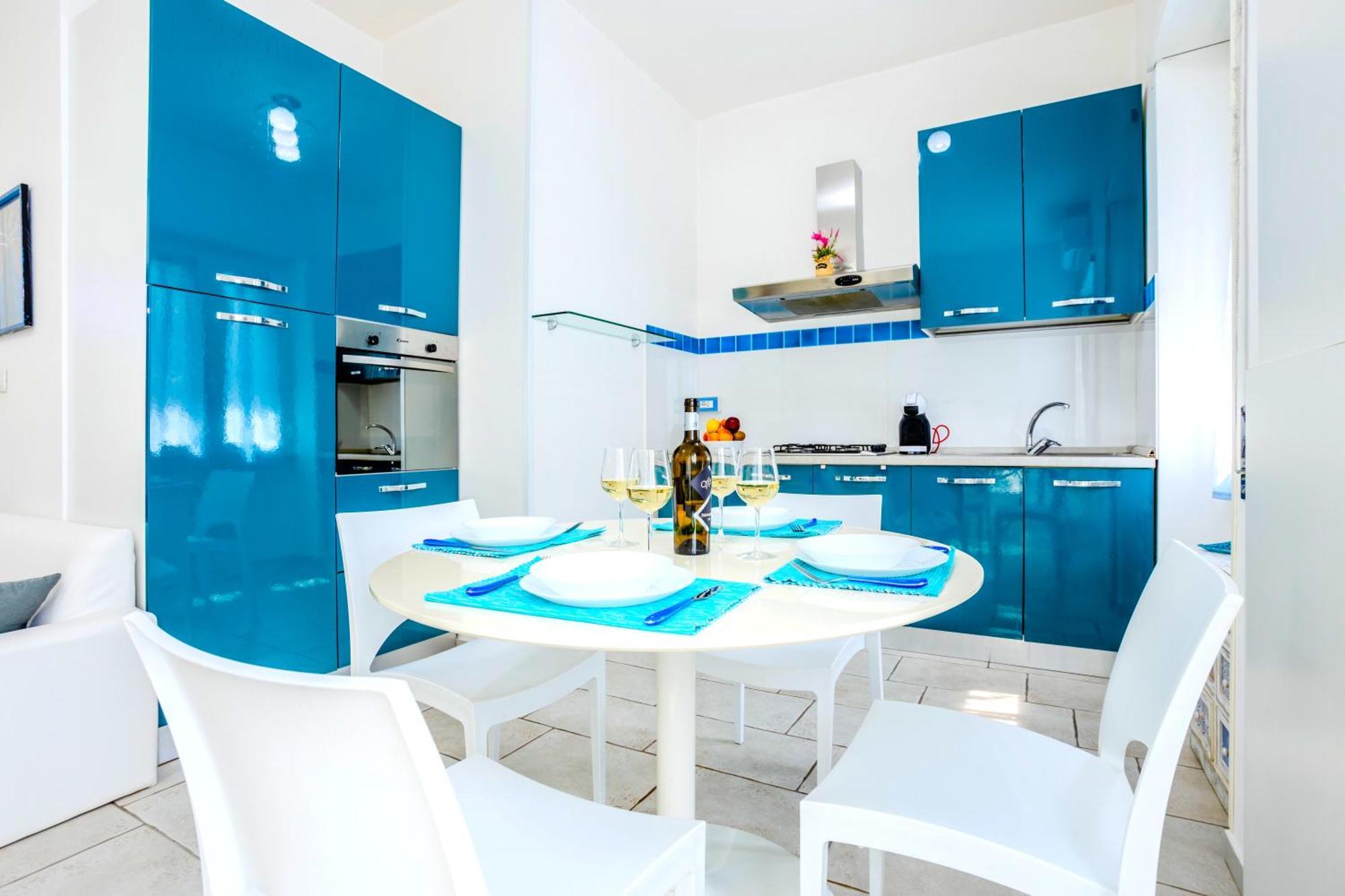 Appartamento Hostly - Vittoria House - Near The Center With Private Parking